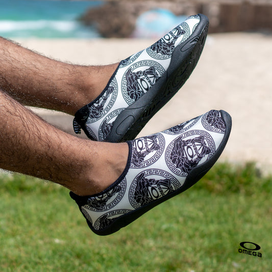 code S4 white and black